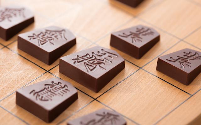 Chocolates in shape of shogi chess piece are now on sale!